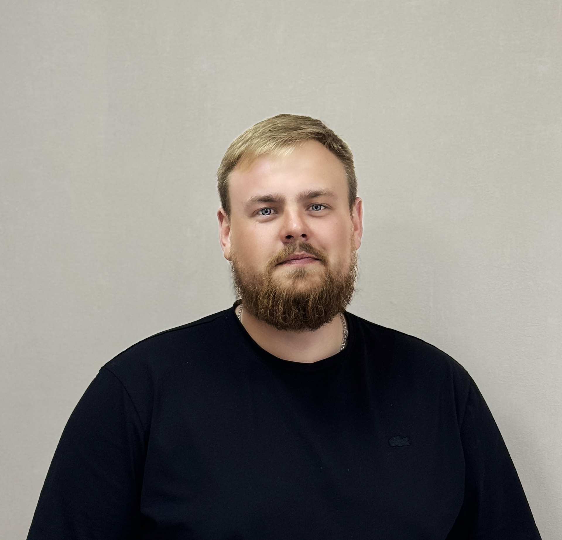 Артем Александрин - менеджер ОП.jpg