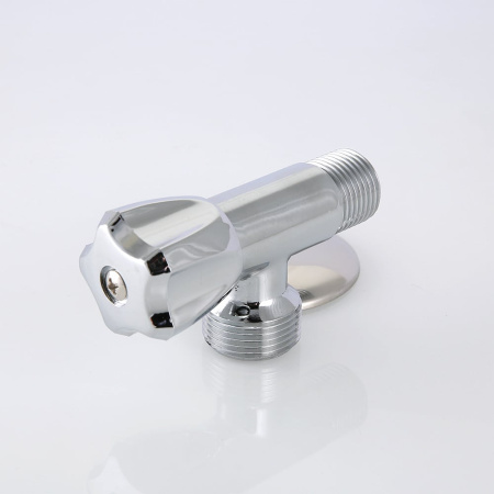 Вентиль угловой Valtec для подключения сантехнических приборов 1/2" х 1/2"