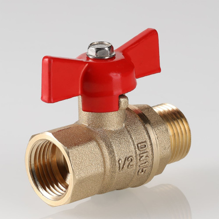 Кран шаровой Valtec Стандарт без покрытия с ручкой-бабочкой и внутренней–наружной резьбой 1/2"