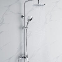 Смеситель Rossinka RS45-46 для ванны и душа с регулируемой высотой штанги и лейкой Тропический дождь