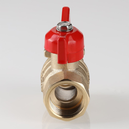 Кран шаровой Valtec Стандарт без покрытия с ручкой-бабочкой и внутренней резьбой 1/2"