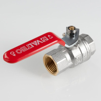 Кран шаровой Valtec ГОСТ с флажковой рукояткой и внутренней резьбой 3/4"