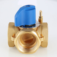 Четырехходовой смесительный клапан Valtec 1 1/4"