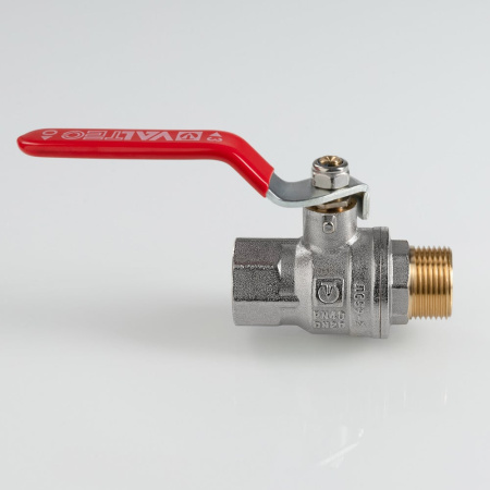 Кран шаровой Valtec ГОСТ с флажковой рукояткой и внутренней–наружной резьбой