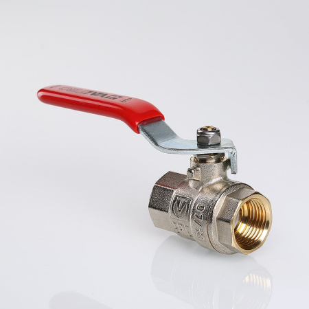 Кран шаровой Valtec Base с флажковой рукояткой и внутренней резьбой 4"