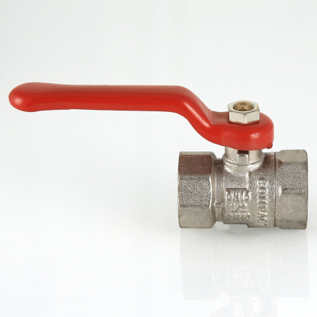 Кран шаровой Valtec Compact с флажковой рукояткой и внутренней резьбой 3/4"