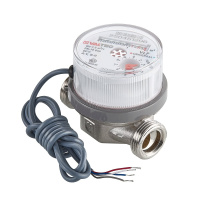 Водосчетчик Valtec универсальный с импульсным выходом без сгонов 1/2", 80 мм