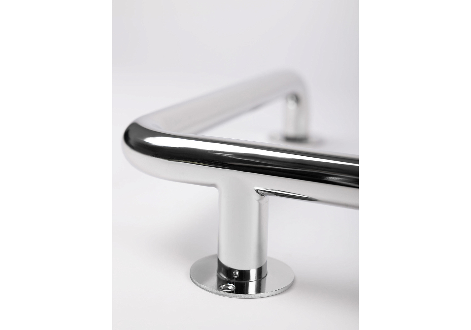 Поручень настенный г-образный Aquatek 60 см правый