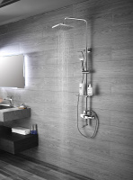 Смеситель термостатический Rossinka RS50-46 для ванны и душа с регулируемой высотой штанги поворотным изливом и лейкой Тропический дождь