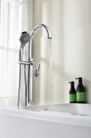 Смеситель Lemark Atlantiss LM3244C для ванны напольный