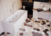 Акриловая прямоугольная ванна Aquatek Оберон 70 с фронтальным экраном, слив слева, без гидромассажа, сборно-разборный сварной каркас 170 см