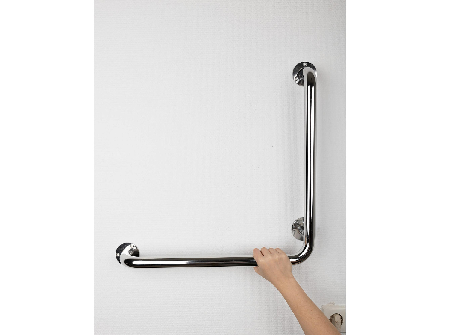 Поручень настенный г-образный Aquatek 60 см левый