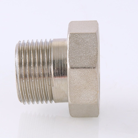 Полусгон резьбовой Valtec с накидной гайкой 1/2"