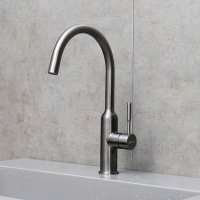 Смеситель Lemark Expert LM5079GMN для кухни с поворотным изливом