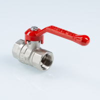 Шаровой кран Valtec Стандарт никелированный (ГОСТ) c флажковой рукояткой и внутренней резьбой 1/2"