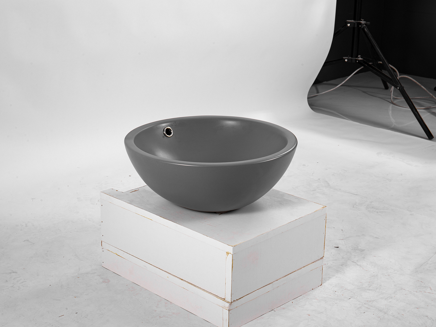 Раковина накладная Aquatek 440*440*175мм серый матовый