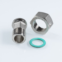 Полусгон Valtec с накидной гайкой 3/4"