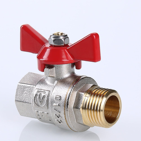 Кран шаровой Valtec Base с ручкой-бабочкой и внутренней–наружной резьбой 1/2"