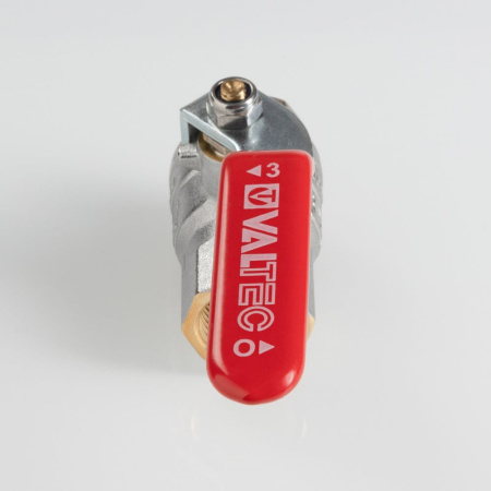 Кран шаровой Valtec ГОСТ с флажковой рукояткой и внутренней резьбой 1/2"
