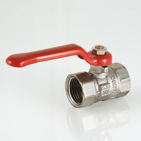 Кран шаровой Valtec Compact с флажковой рукояткой и внутренней резьбой 3/4"
