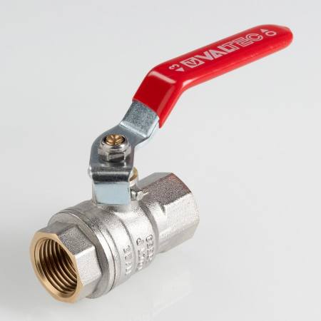 Кран шаровой Valtec ГОСТ с флажковой рукояткой и внутренней резьбой 1/2"